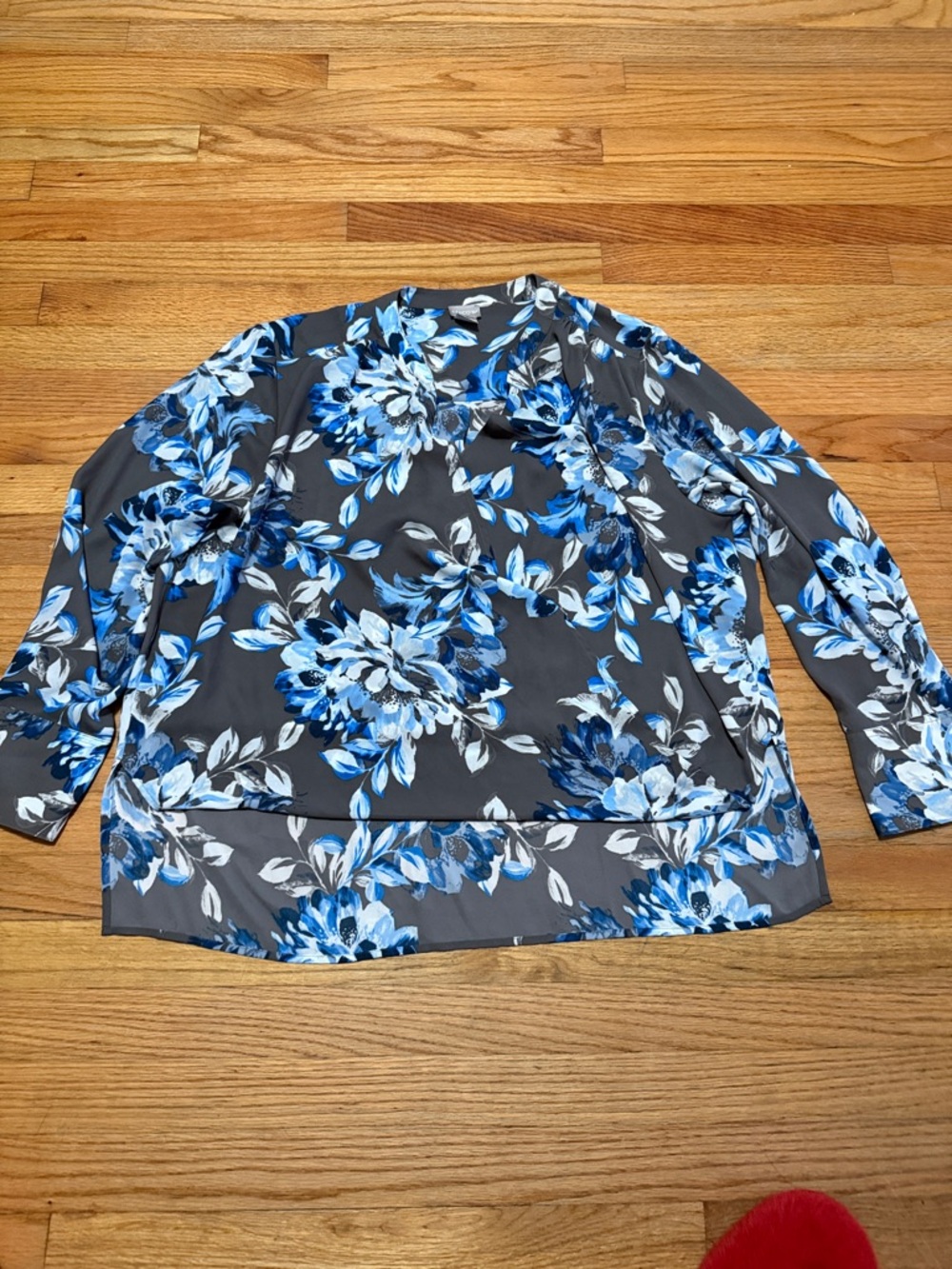 Chico's Gray Long-Sleeve Shirt with Blue Floral Print